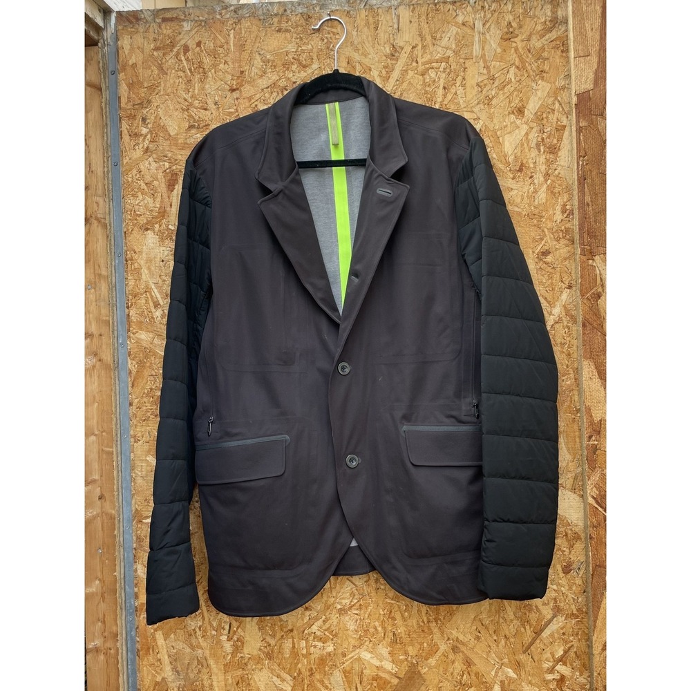 Lululemon Tech Blazer Mens Large Black Quilted Arms Side Vents Office Comfort